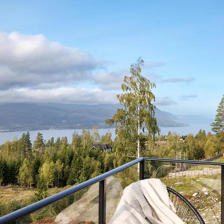 Utsikten - Panoramautsikt - 4 Dobbeltrom - 30 Min Osl